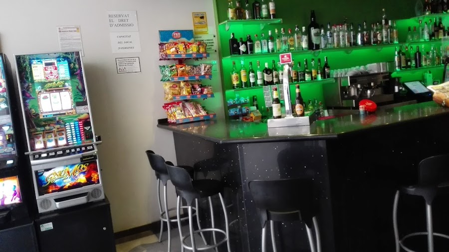 BAR CAFETERIA L'ILLA DEL DESCANS