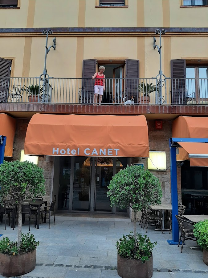 Cafe Canet