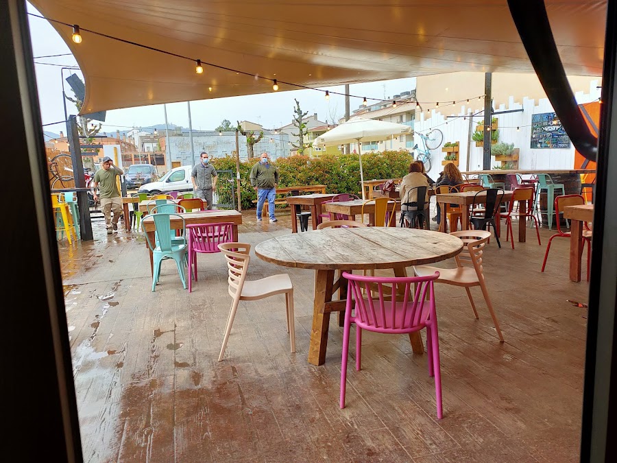 Cal Mariner & Wendy's BBQ