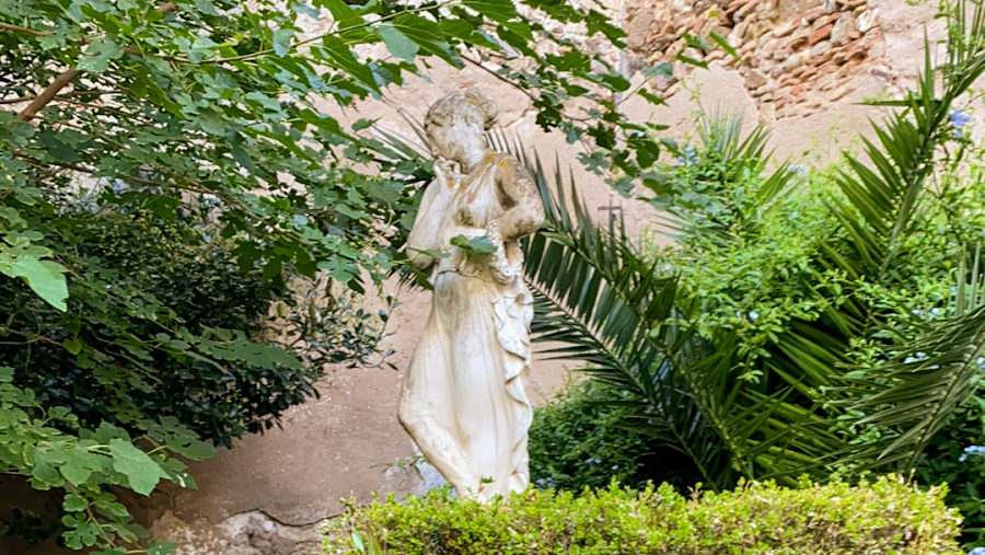 La Casona Negre i Pastell by Calma Chicha