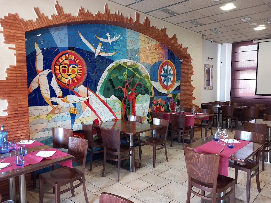 Restaurant El Mural