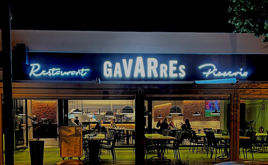 Restaurant pizzería Gavarres.