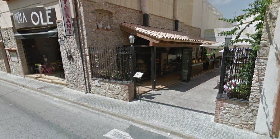 Restaurant Sant Pere Pescador Pollos Asados
