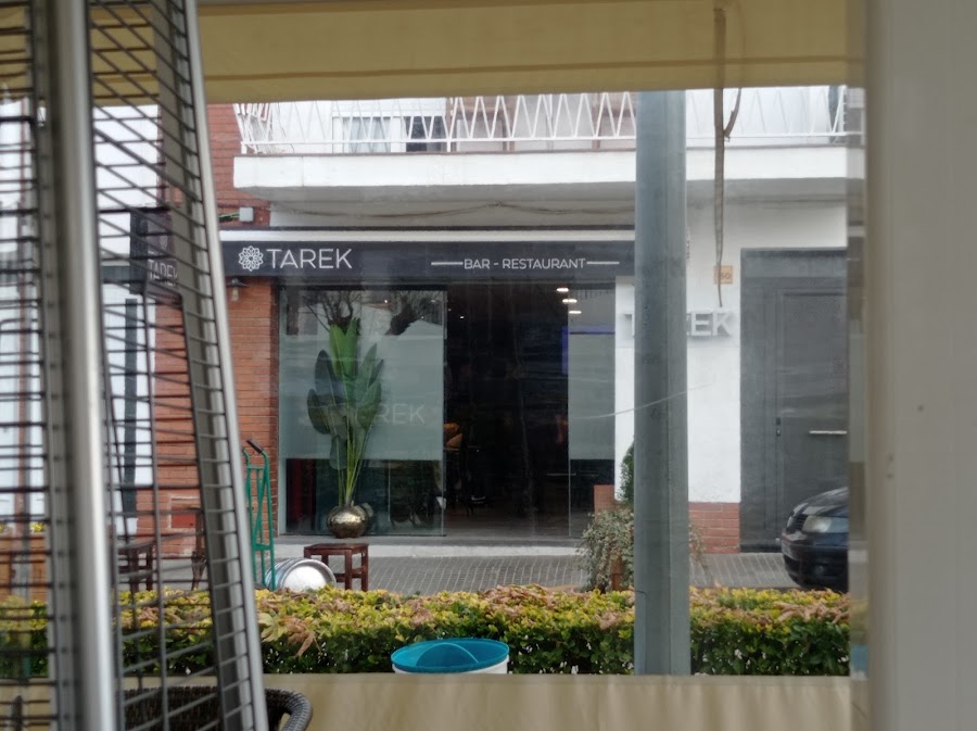 Tarek Bar Restaurant